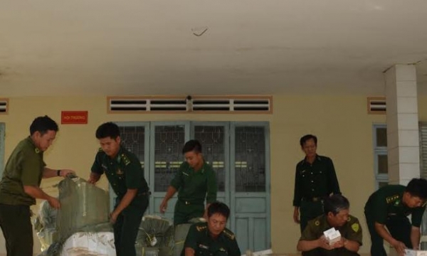 Tây Ninh: Phát hiện gần 9.000 gói thuốc lá ngoại nhập lậu